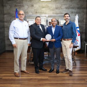 Aeroclub recono labor Victor Pichardo al frente del DA